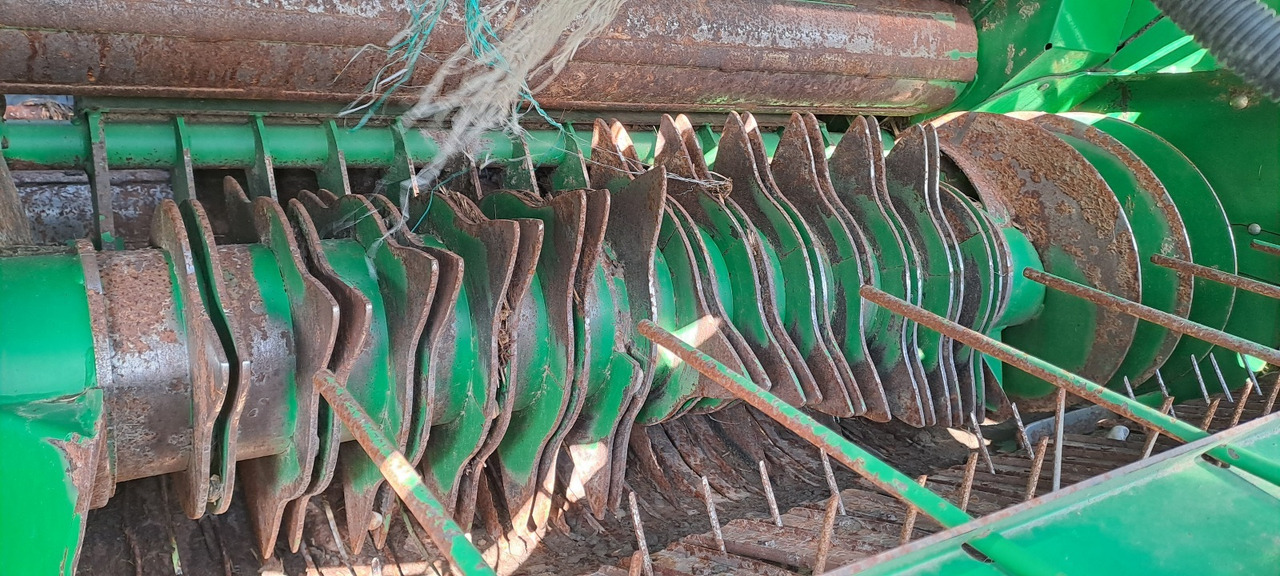 JOHN DEERE 960 - ASTA AGRIBERTOCCHI - Máy móc khác: hình 4 JOHN DEERE 960 - ASTA AGRIBERTOCCHI - Máy móc khác: hình 4