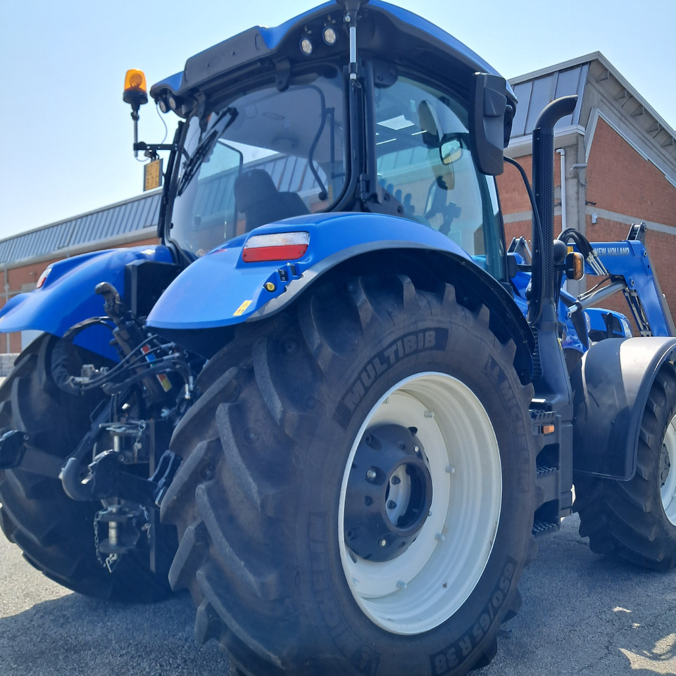 NEW HOLLAND T6 160 - Máy cày: hình 5 NEW HOLLAND T6 160 - Máy cày: hình 5