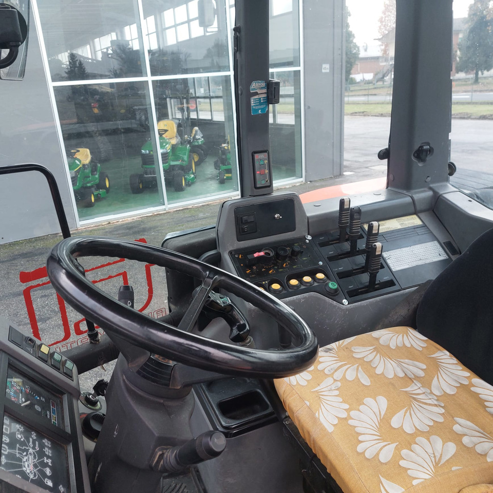 SAME TITAN 145 - Máy cày: hình 5 SAME TITAN 145 - Máy cày: hình 5