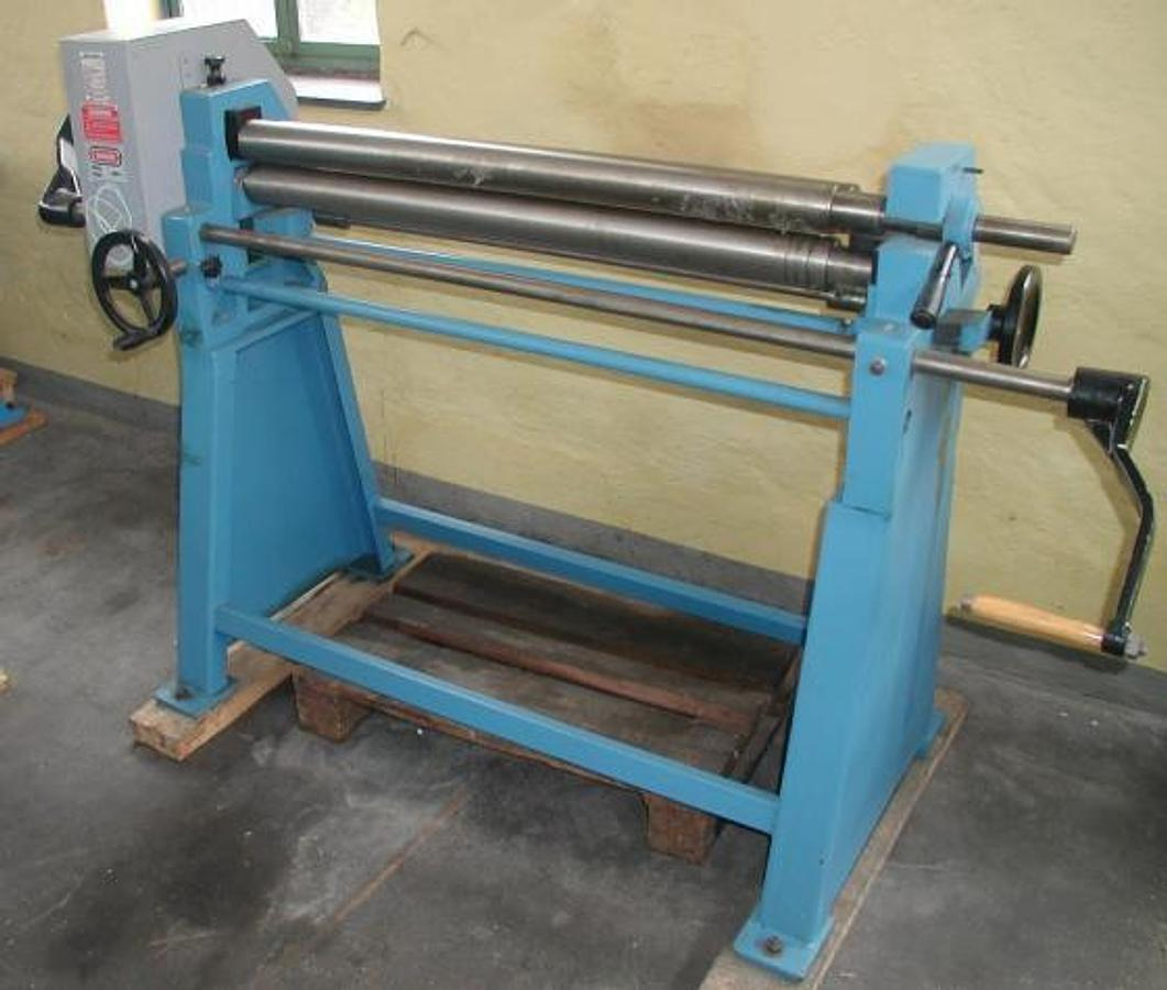 Dreiwalzen-Rundbiegemaschine AKYAPAK - Máy gia công kim loại: hình 1 Dreiwalzen-Rundbiegemaschine AKYAPAK - Máy gia công kim loại: hình 1