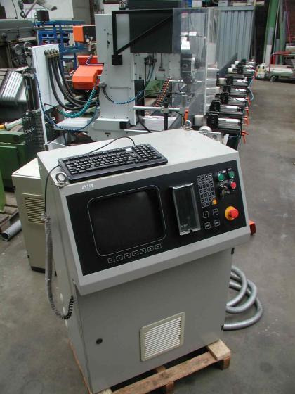 ELU Elumatec SBZ 130/01 - CNC-Bearbeitungszentren - vertikal - Máy gia công trung tâm CNC: hình 1 ELU Elumatec SBZ 130/01 - CNC-Bearbeitungszentren - vertikal - Máy gia công trung tâm CNC: hình 1
