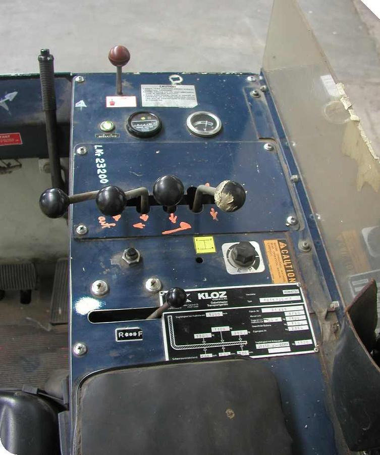 Gabelstapler KLOZ-KOMATSU - Xe tải tiếp cận: hình 5 Gabelstapler KLOZ-KOMATSU - Xe tải tiếp cận: hình 5