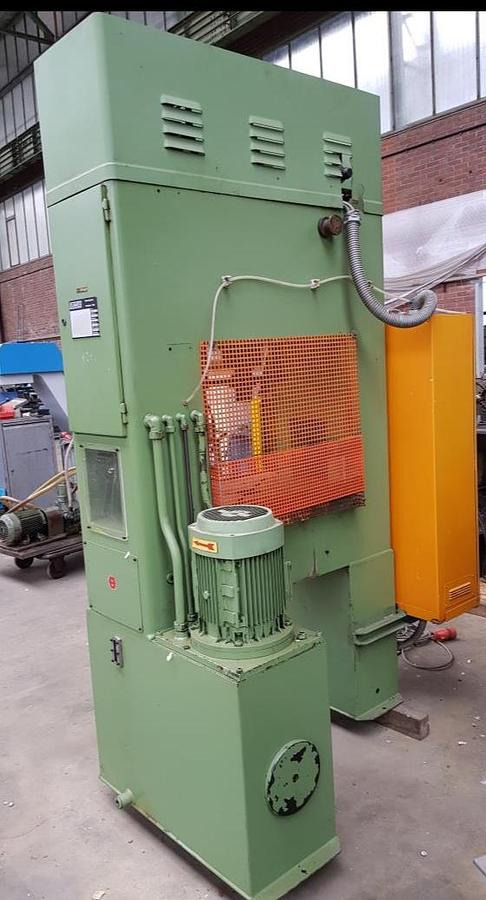 Hydr. Schnelläuferpresse DUNKES - Máy gia công kim loại: hình 4 Hydr. Schnelläuferpresse DUNKES - Máy gia công kim loại: hình 4