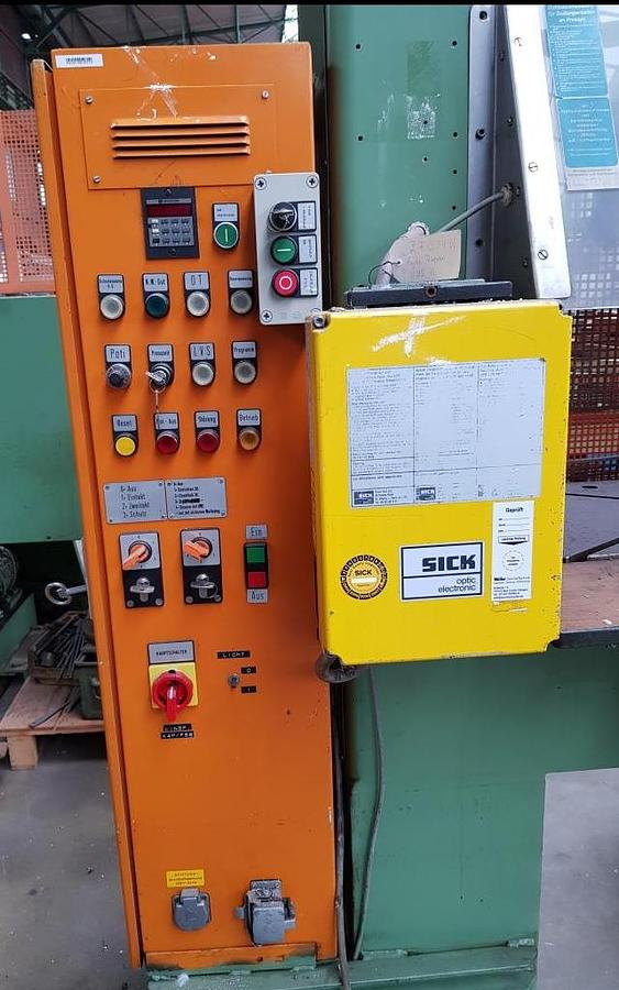 Hydr. Schnelläuferpresse DUNKES - Máy gia công kim loại: hình 3 Hydr. Schnelläuferpresse DUNKES - Máy gia công kim loại: hình 3