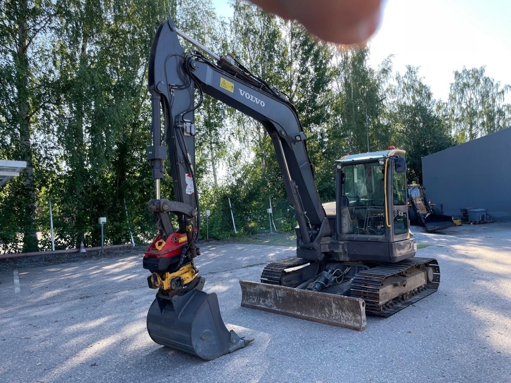 Volvo ECR 88 D Pro - Máy xúc mini: hình 2 Volvo ECR 88 D Pro - Máy xúc mini: hình 2