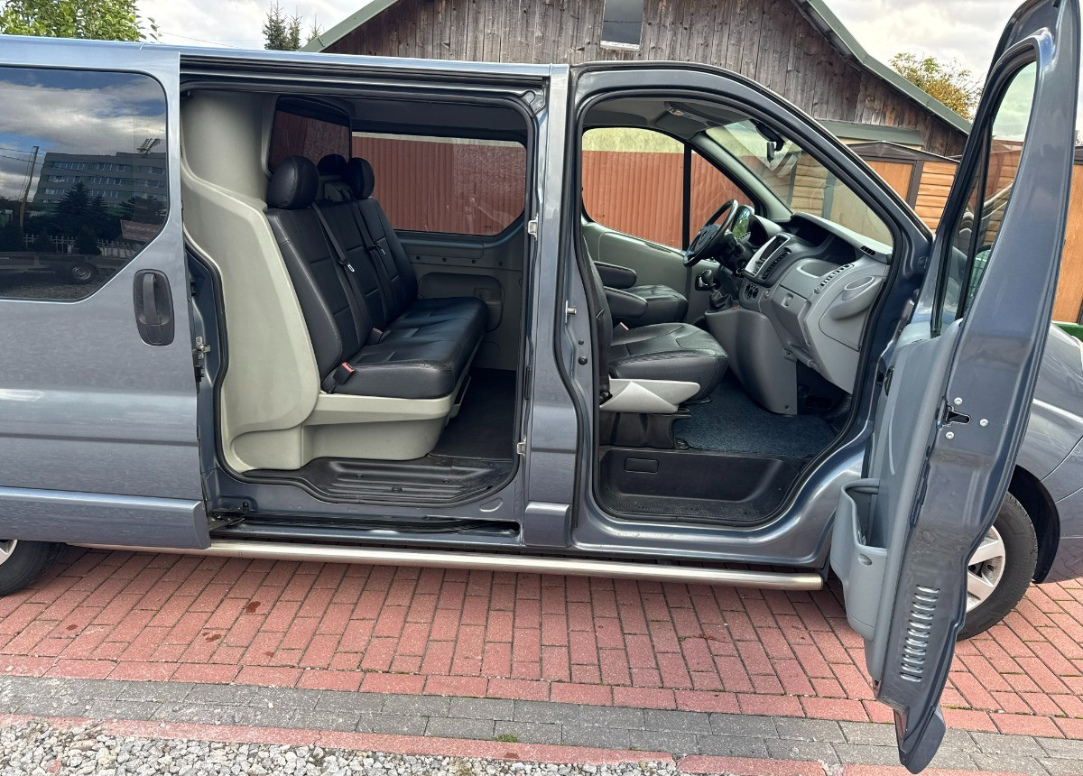 Opel Vivaro LONG 2.5 150KM Brygadówka Brygada Bezwypadkowy Super Stan FV23 - Xe tải van: hình 5 Opel Vivaro LONG 2.5 150KM Brygadówka Brygada Bezwypadkowy Super Stan FV23 - Xe tải van: hình 5