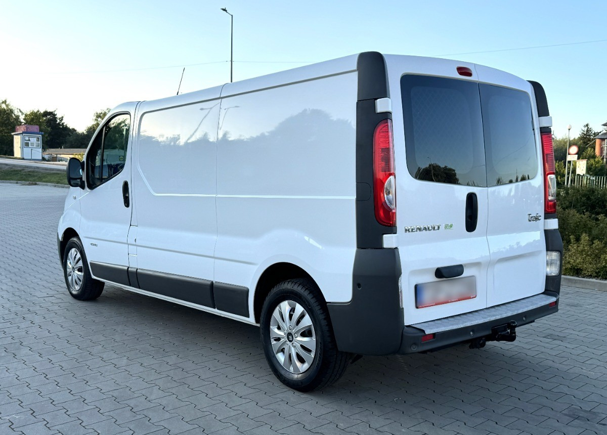 Renault Trafic 2.0 DCI 115KM LONG 2012 Rok Klimatyzacja Nawigacja BEZWYPADKOWY - Xe van chở hàng: hình 2 Renault Trafic 2.0 DCI 115KM LONG 2012 Rok Klimatyzacja Nawigacja BEZWYPADKOWY - Xe van chở hàng: hình 2