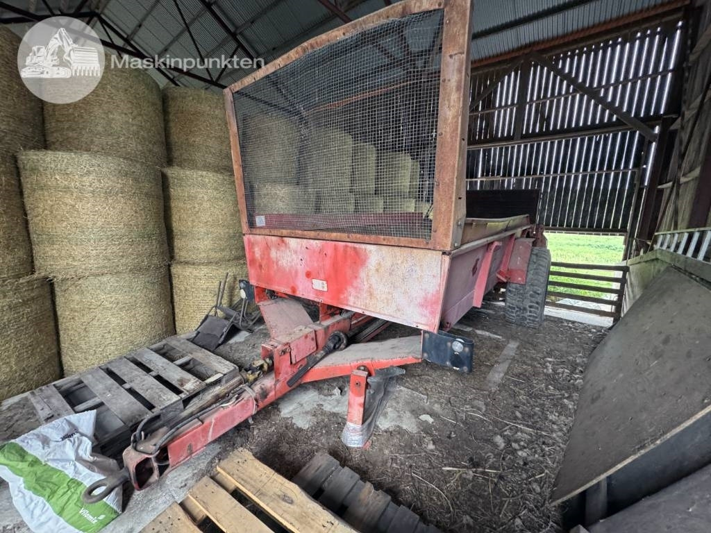 Agrostroj Pelhrimov RUR 55 - Máy rải phân chuồng: hình 1 Agrostroj Pelhrimov RUR 55 - Máy rải phân chuồng: hình 1