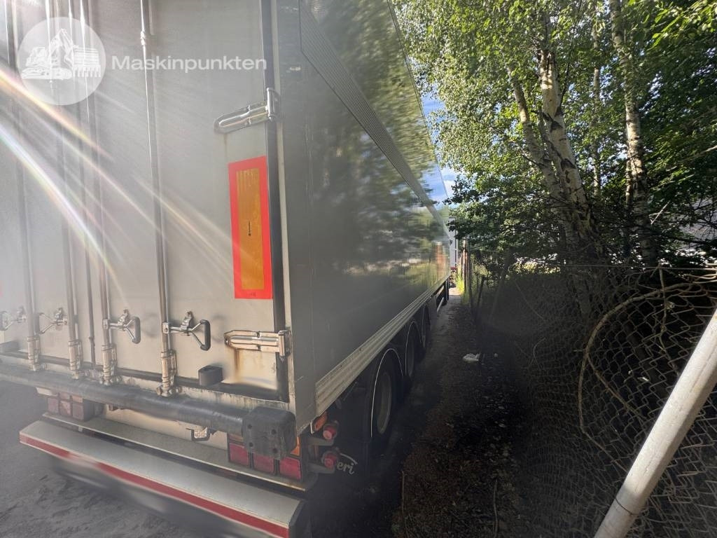 Ekeri L5 - Rơ moóc hộp kín: hình 4 Ekeri L5 - Rơ moóc hộp kín: hình 4