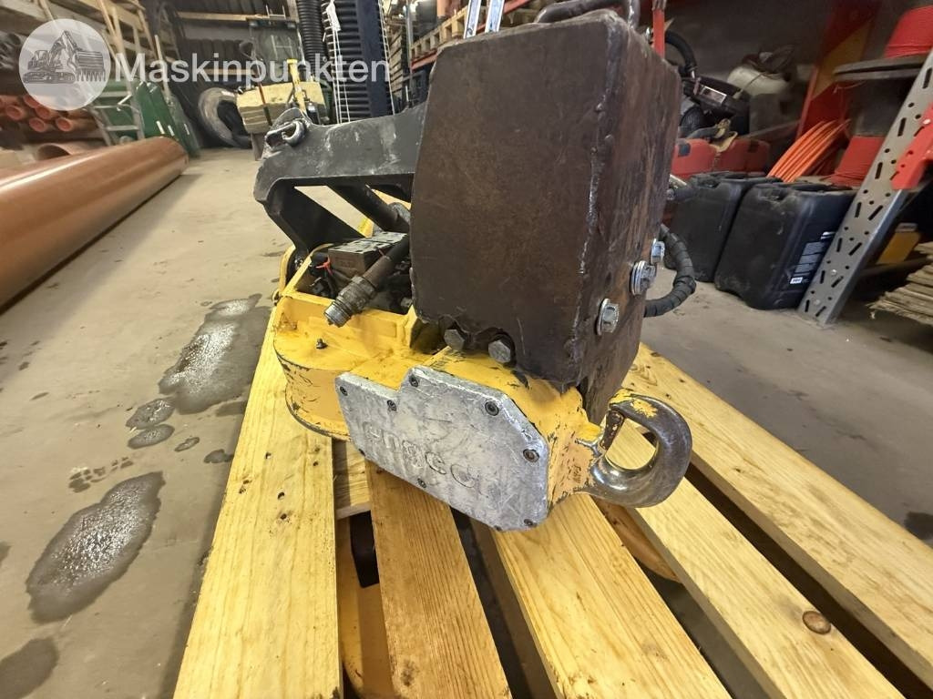 Engcon rototilt - Tiltrotator: hình 1 Engcon rototilt - Tiltrotator: hình 1