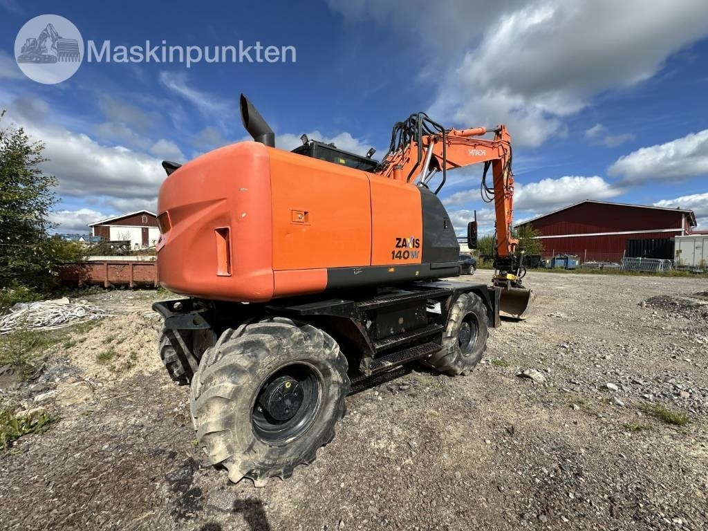 Hitachi ZX 140 W-5B - Máy xúc bánh lốp: hình 5 Hitachi ZX 140 W-5B - Máy xúc bánh lốp: hình 5