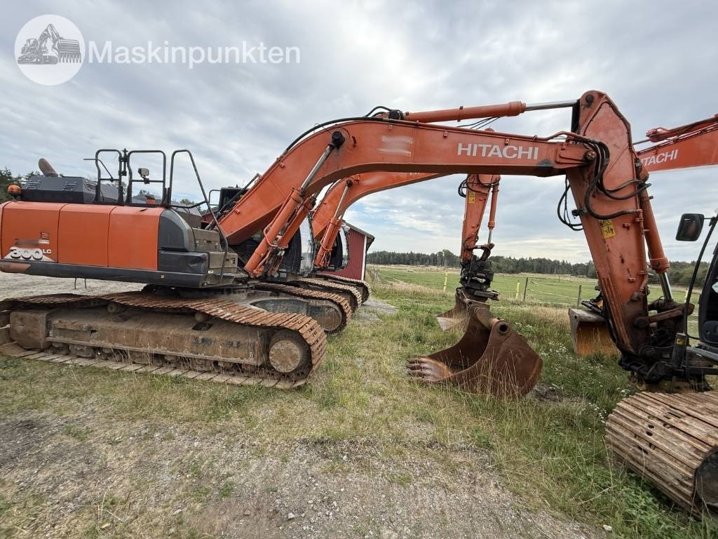 Hitachi ZX 300 LC-6 - Máy xúc bánh xích: hình 4 Hitachi ZX 300 LC-6 - Máy xúc bánh xích: hình 4