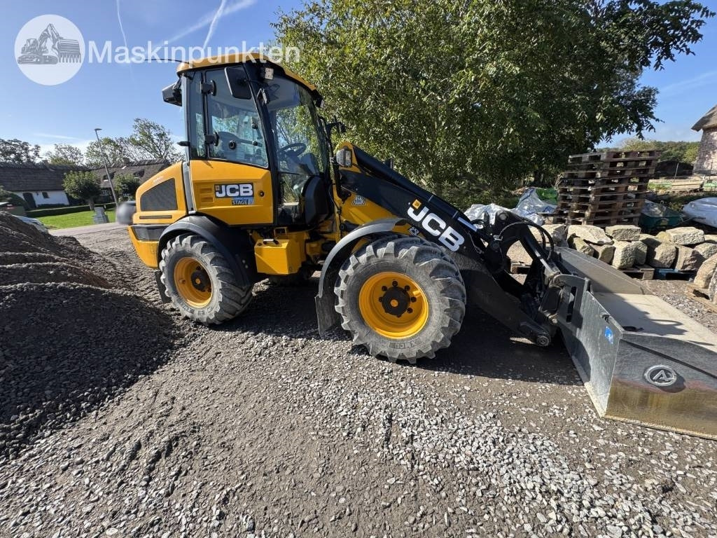 JCB 409 - Máy xúc lật bánh lốp: hình 4 JCB 409 - Máy xúc lật bánh lốp: hình 4