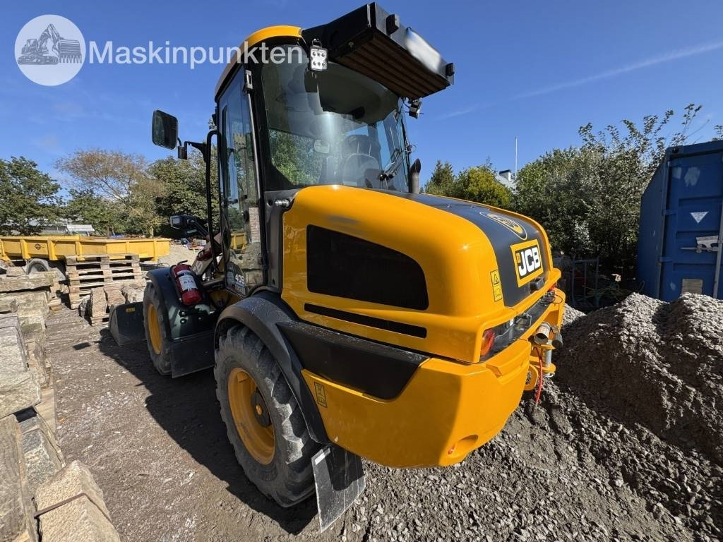 JCB 409 - Máy xúc lật bánh lốp: hình 2 JCB 409 - Máy xúc lật bánh lốp: hình 2