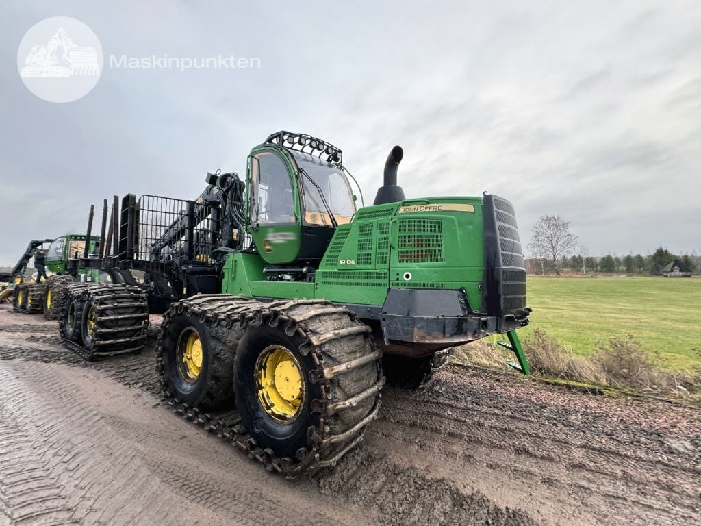 John Deere 1910 G - Máy chuyển tiếp: hình 1 John Deere 1910 G - Máy chuyển tiếp: hình 1
