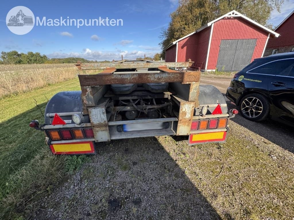 KT Tjörn Linktrailer - Xe chở container/ Sơ mi rơ moóc hoán đổi thân: hình 3 KT Tjörn Linktrailer - Xe chở container/ Sơ mi rơ moóc hoán đổi thân: hình 3