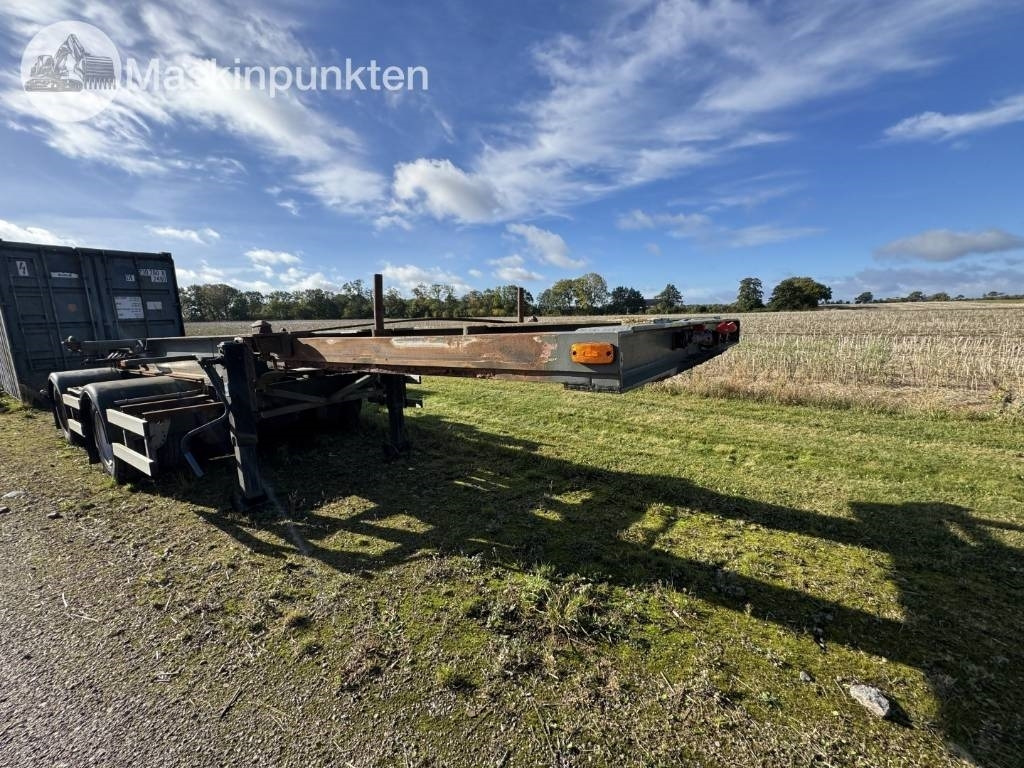 KT Tjörn Linktrailer - Xe chở container/ Sơ mi rơ moóc hoán đổi thân: hình 5 KT Tjörn Linktrailer - Xe chở container/ Sơ mi rơ moóc hoán đổi thân: hình 5