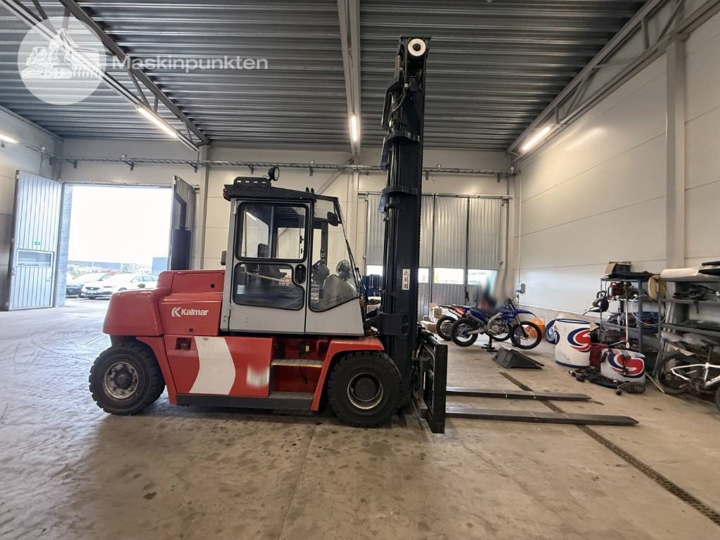 Kalmar DCE 80-6 - Xe nâng diesel: hình 1 Kalmar DCE 80-6 - Xe nâng diesel: hình 1