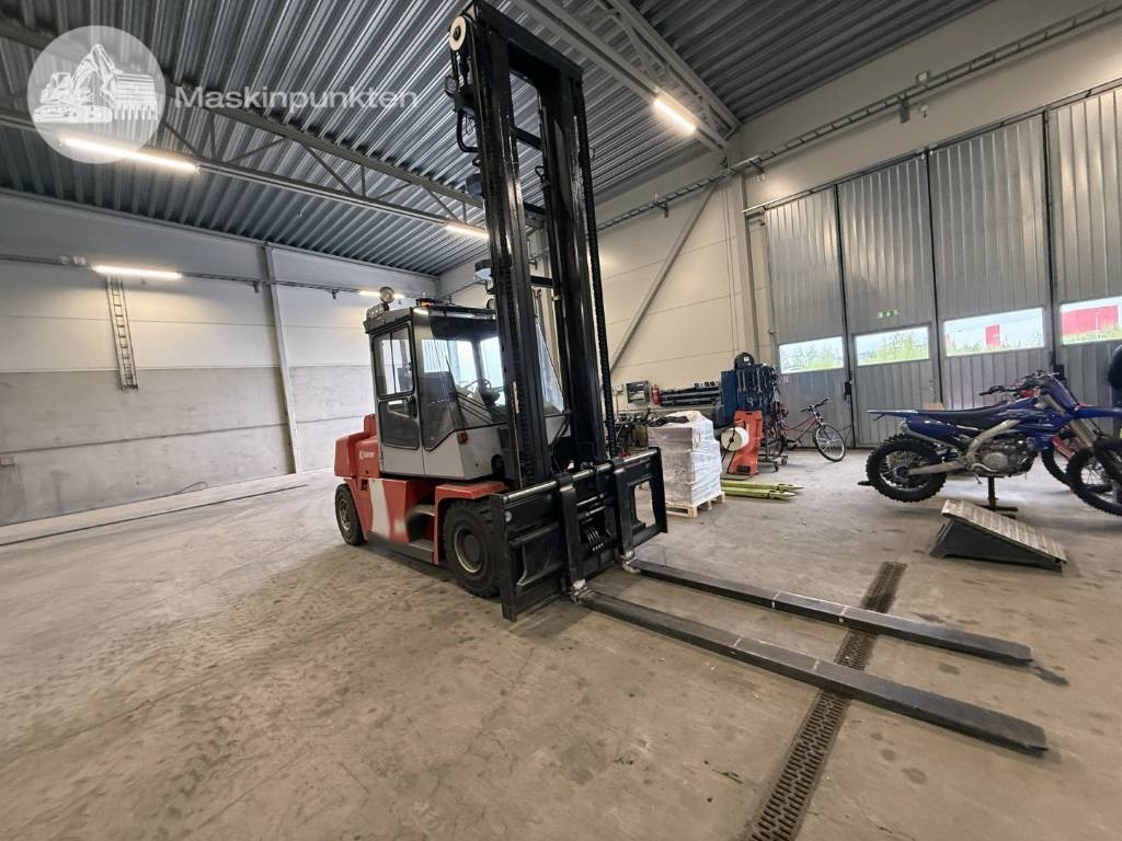 Kalmar DCE 80-6 - Xe nâng diesel: hình 4 Kalmar DCE 80-6 - Xe nâng diesel: hình 4