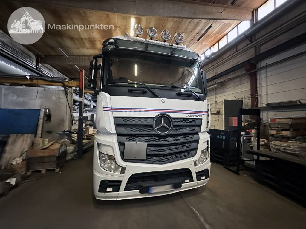 Mercedes-Benz Actros 2545 - Xe tải hộp: hình 2 Mercedes-Benz Actros 2545 - Xe tải hộp: hình 2