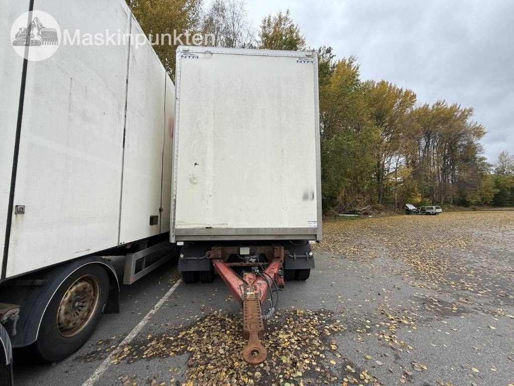 NTM UTP-29/39L-4 - Rơ moóc hộp kín: hình 2 NTM UTP-29/39L-4 - Rơ moóc hộp kín: hình 2