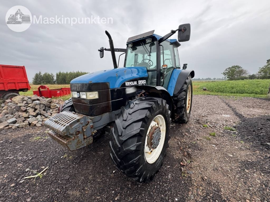 New Holland 8560 - Máy cày: hình 1 New Holland 8560 - Máy cày: hình 1