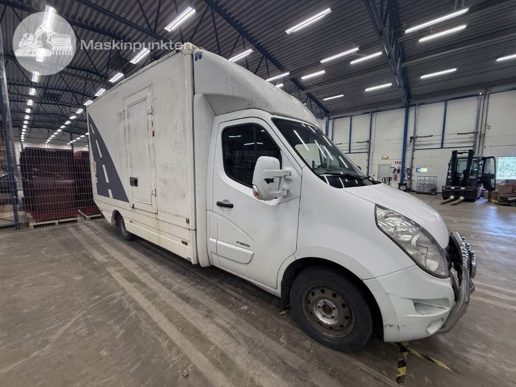 Renault Master 150 DCI - Xe tải nhỏ thùng kín: hình 3 Renault Master 150 DCI - Xe tải nhỏ thùng kín: hình 3