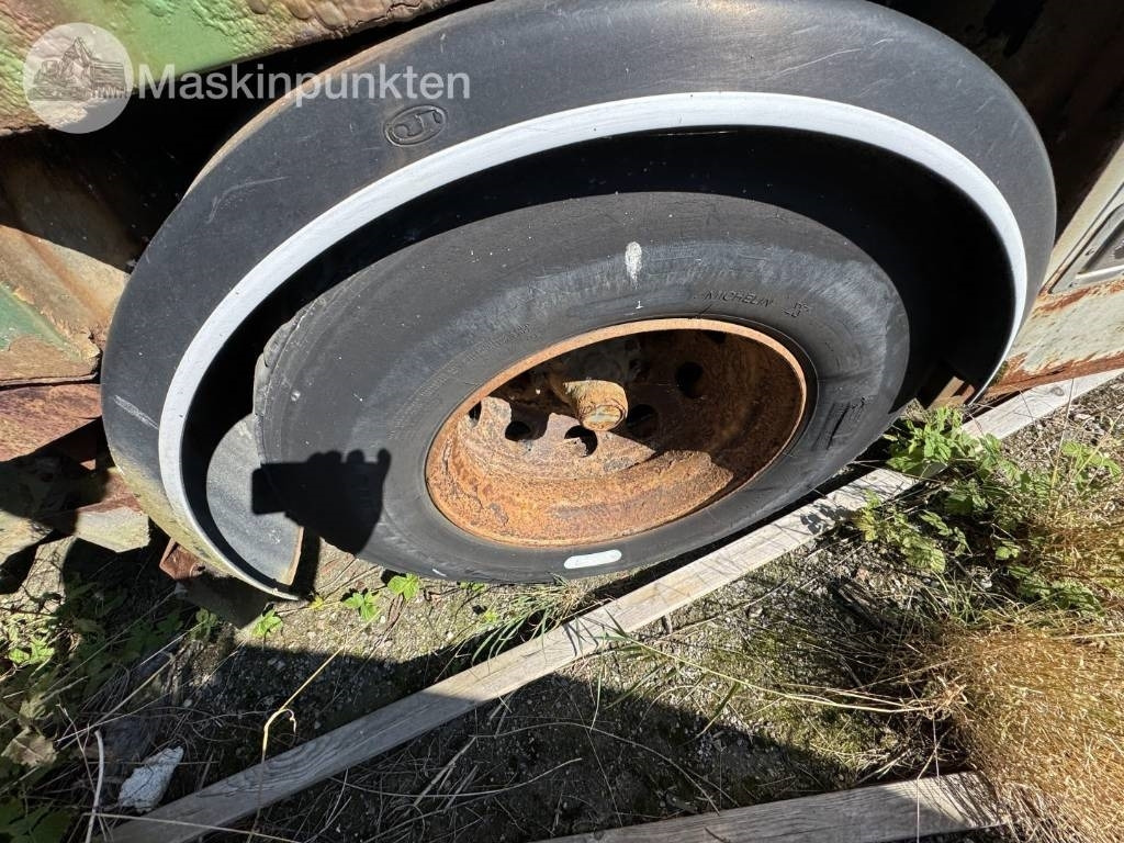 Xe tải chở rác Scania P 94 D: hình 13 Xe tải chở rác Scania P 94 D: hình 13