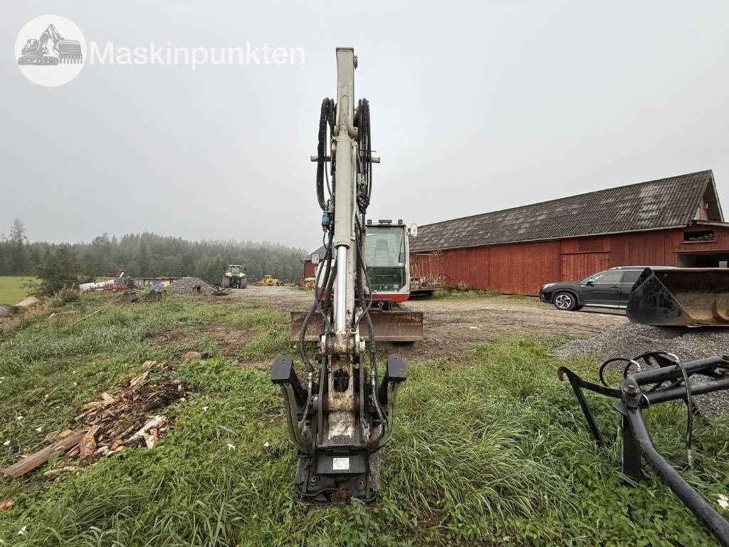 Takeuchi TB 290-2 - Máy xúc mini: hình 2 Takeuchi TB 290-2 - Máy xúc mini: hình 2