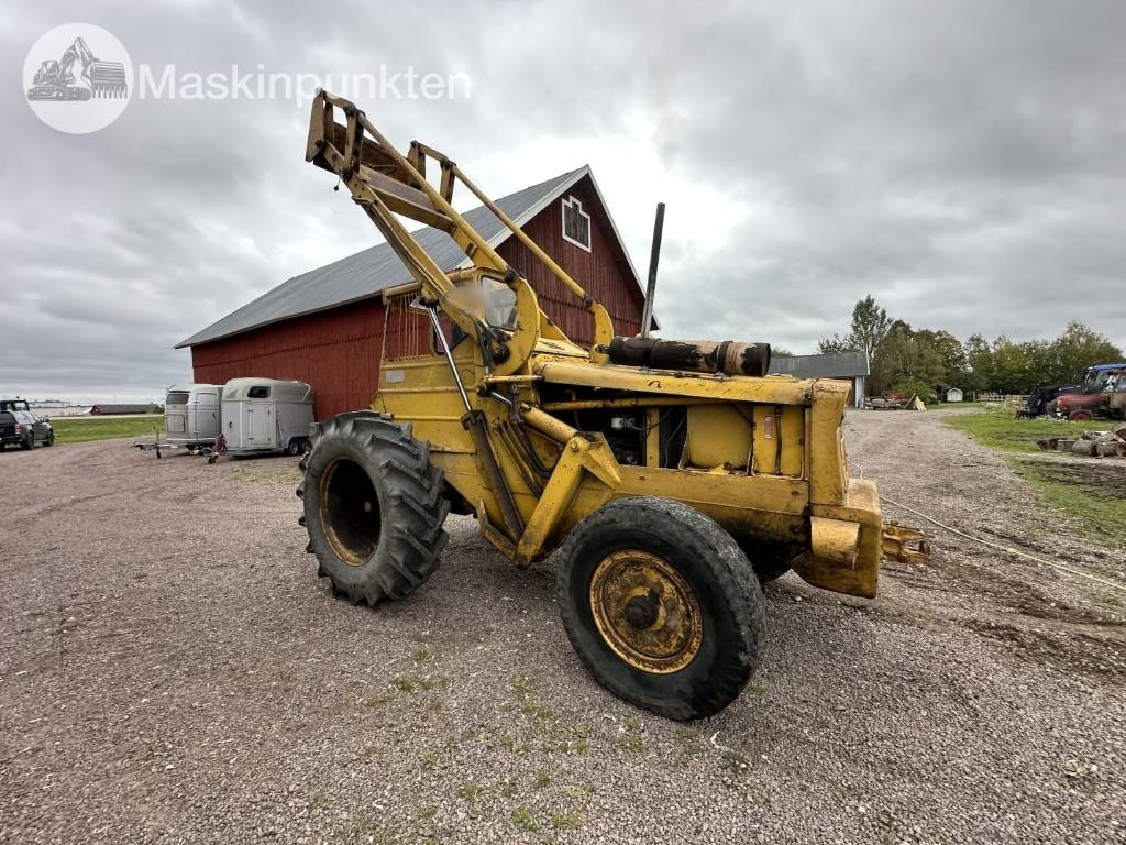 Volvo BM 620 - Máy xúc lật bánh lốp: hình 5 Volvo BM 620 - Máy xúc lật bánh lốp: hình 5