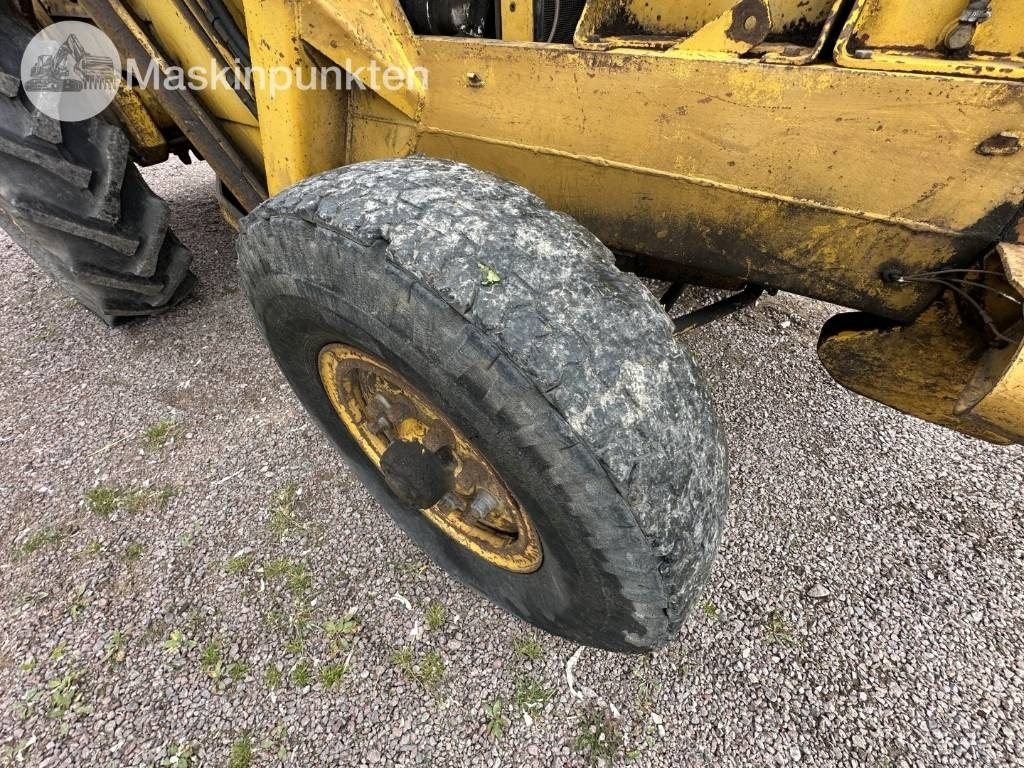 Cho thuê Volvo BM 620  Volvo BM 620: hình 16