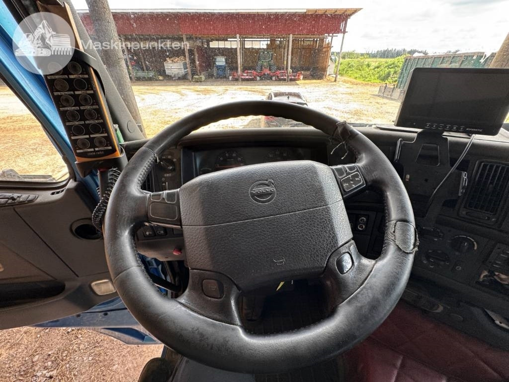 Xe tải nâng móc Volvo FH 16 550: hình 47