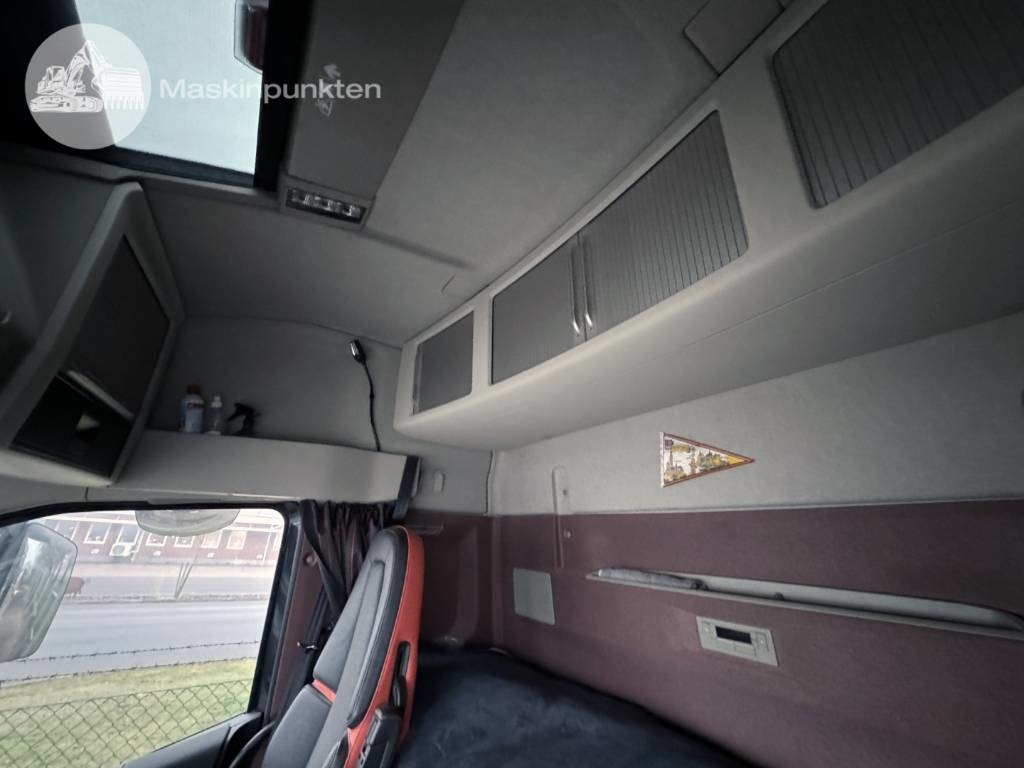 Xe ben Volvo FH 16 750: hình 43