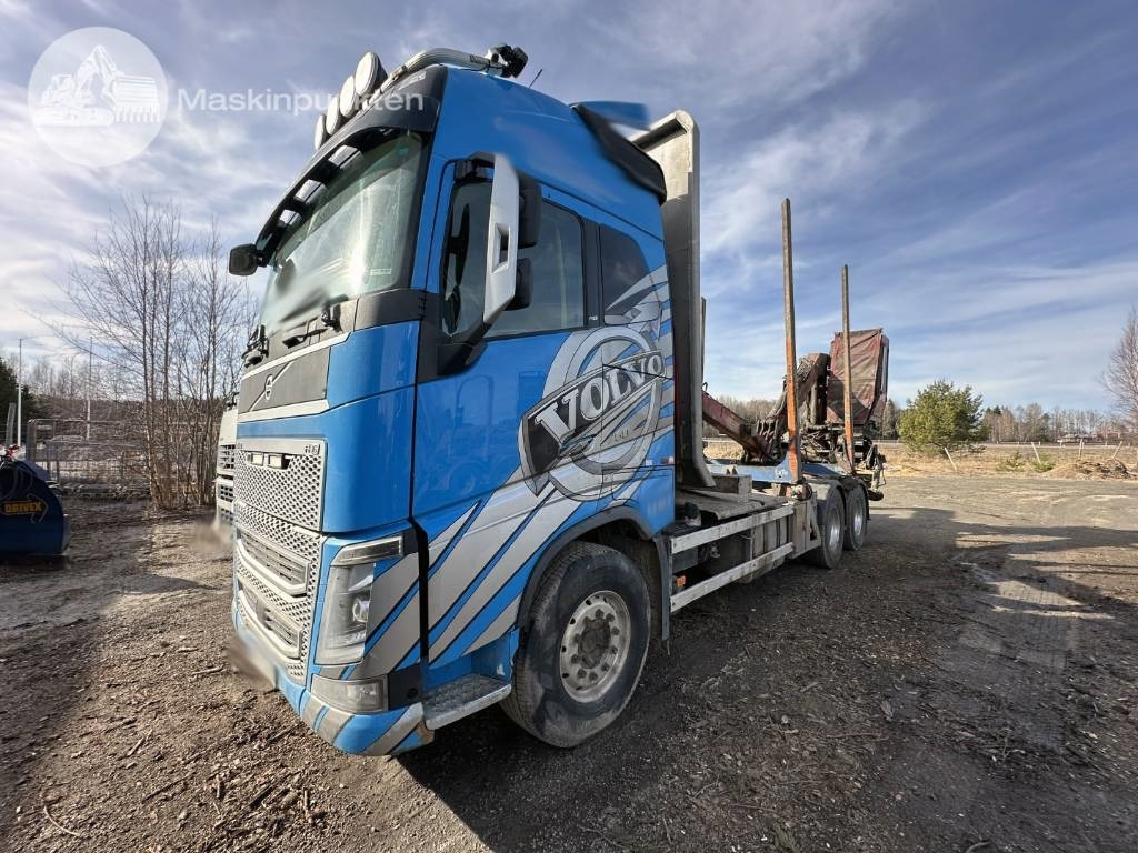 Volvo FH 16 750 - Xe chở gỗ: hình 3 Volvo FH 16 750 - Xe chở gỗ: hình 3