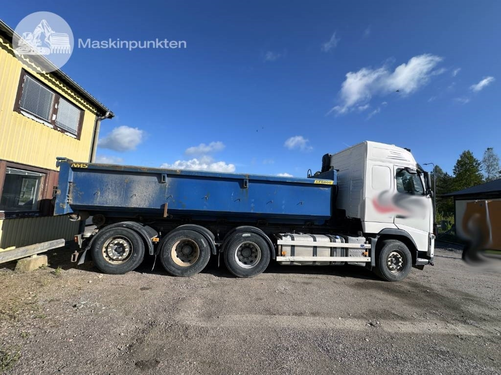 Volvo FH 500 - Xe tải nâng móc: hình 4 Volvo FH 500 - Xe tải nâng móc: hình 4