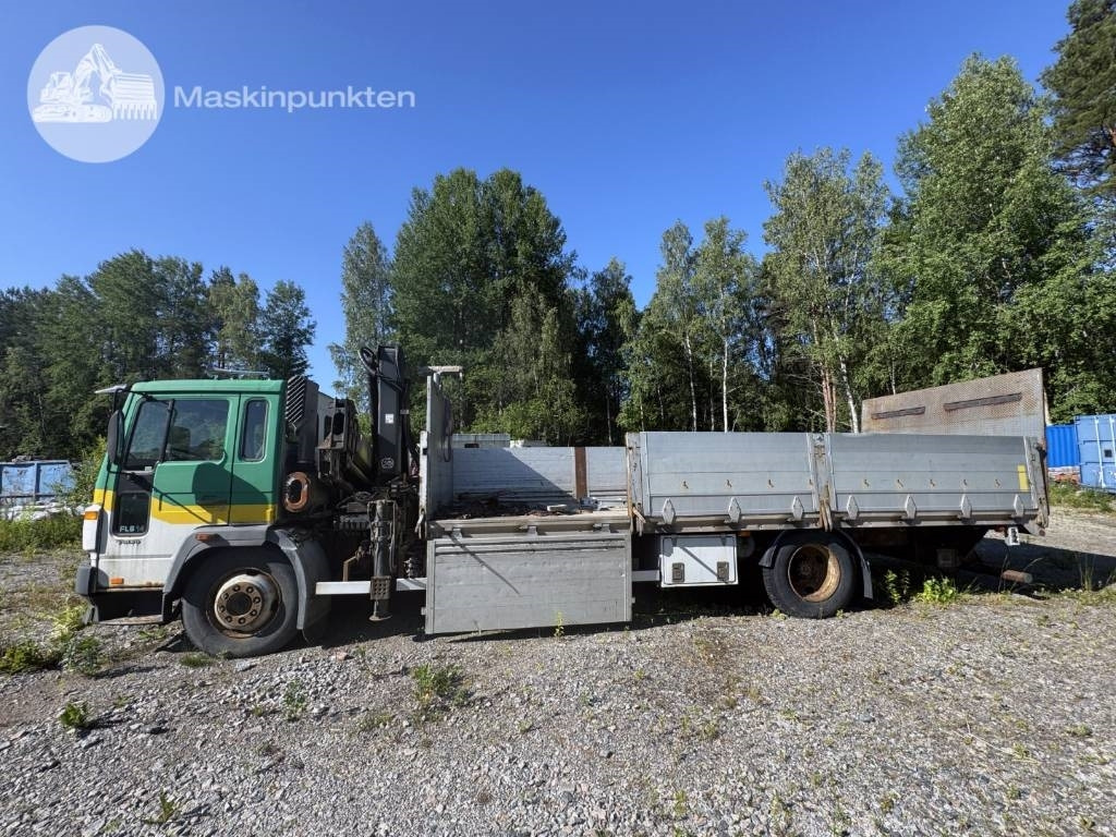 Volvo FL 614 - Xe cẩu tự hành: hình 2 Volvo FL 614 - Xe cẩu tự hành: hình 2