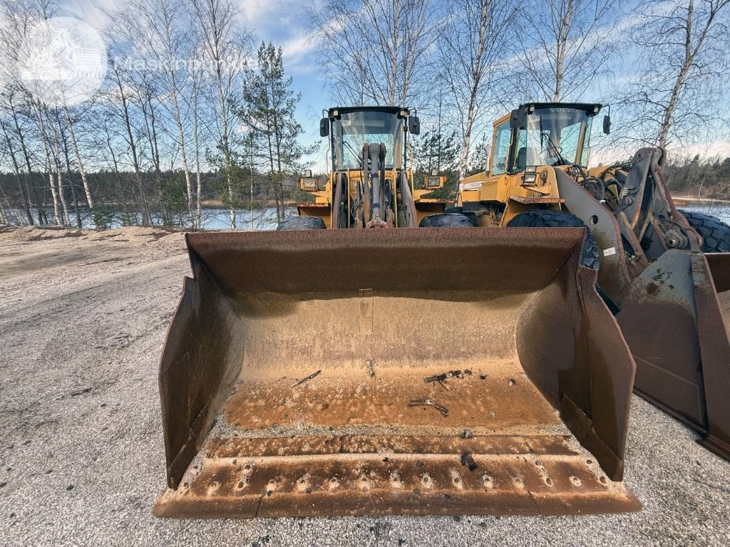 Volvo L 120 C - Máy xúc lật bánh lốp: hình 4 Volvo L 120 C - Máy xúc lật bánh lốp: hình 4