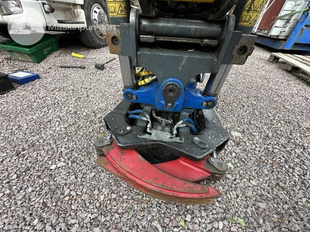 Máy xúc bánh lốp Wacker Neuson 9503: hình 30