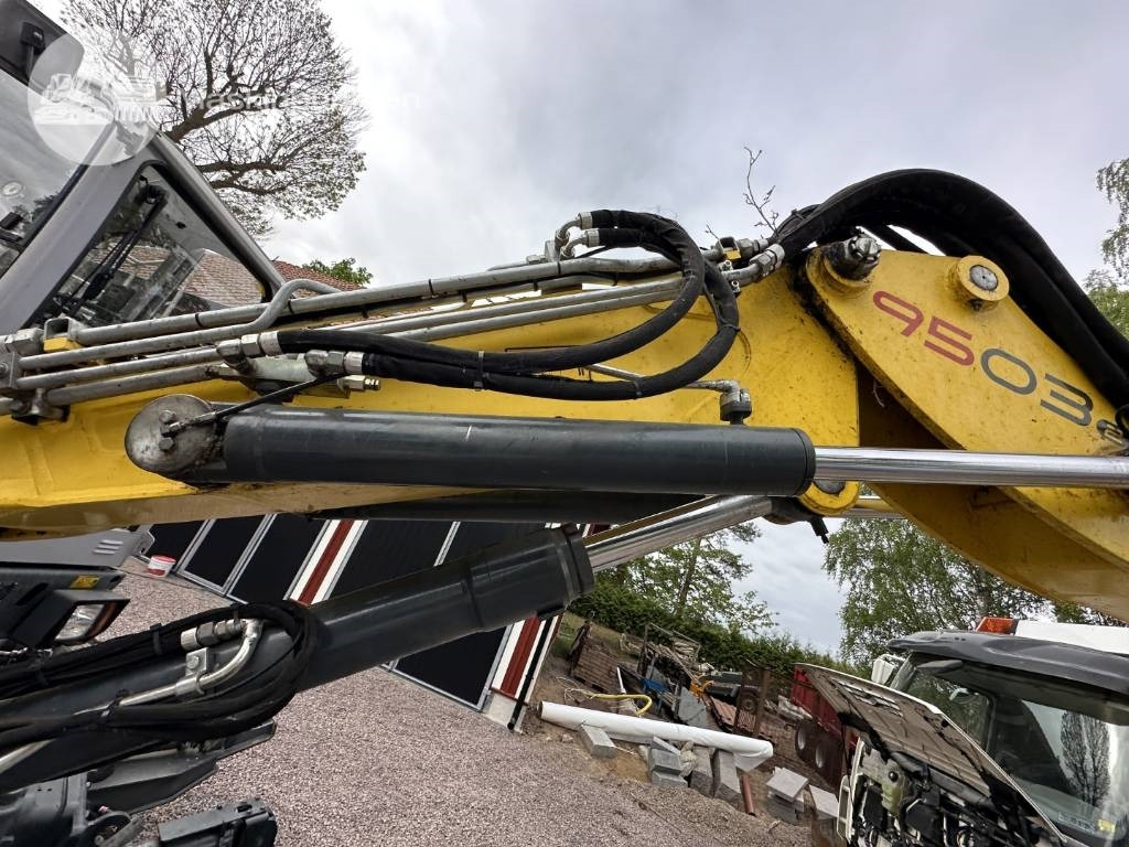 Máy xúc bánh lốp Wacker Neuson 9503: hình 24
