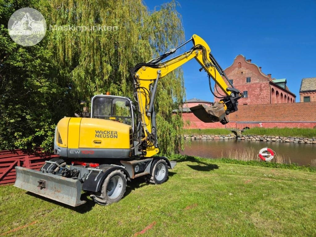 Wacker Neuson EW 100 med vagn - Máy xúc bánh lốp: hình 4 Wacker Neuson EW 100 med vagn - Máy xúc bánh lốp: hình 4