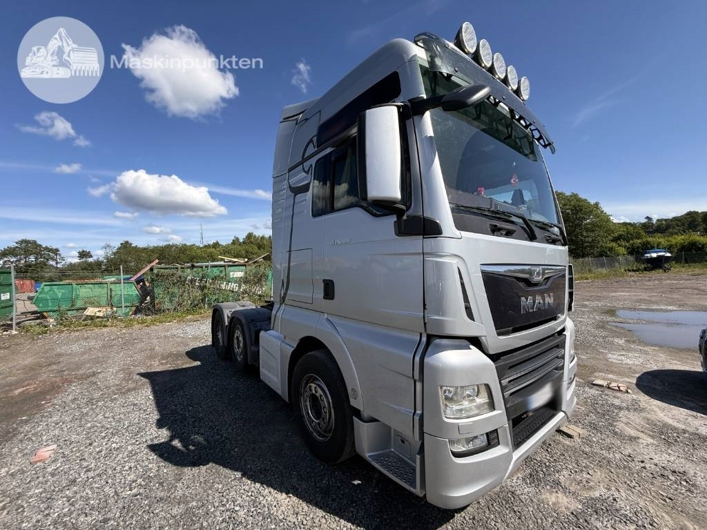 MAN TGX 26.500 Puscher - Xe đầu kéo: hình 3 MAN TGX 26.500 Puscher - Xe đầu kéo: hình 3