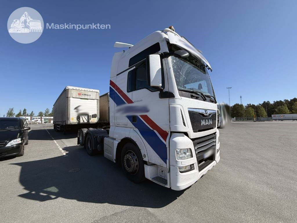 MAN TGX 28.510 - Xe đầu kéo: hình 5 MAN TGX 28.510 - Xe đầu kéo: hình 5
