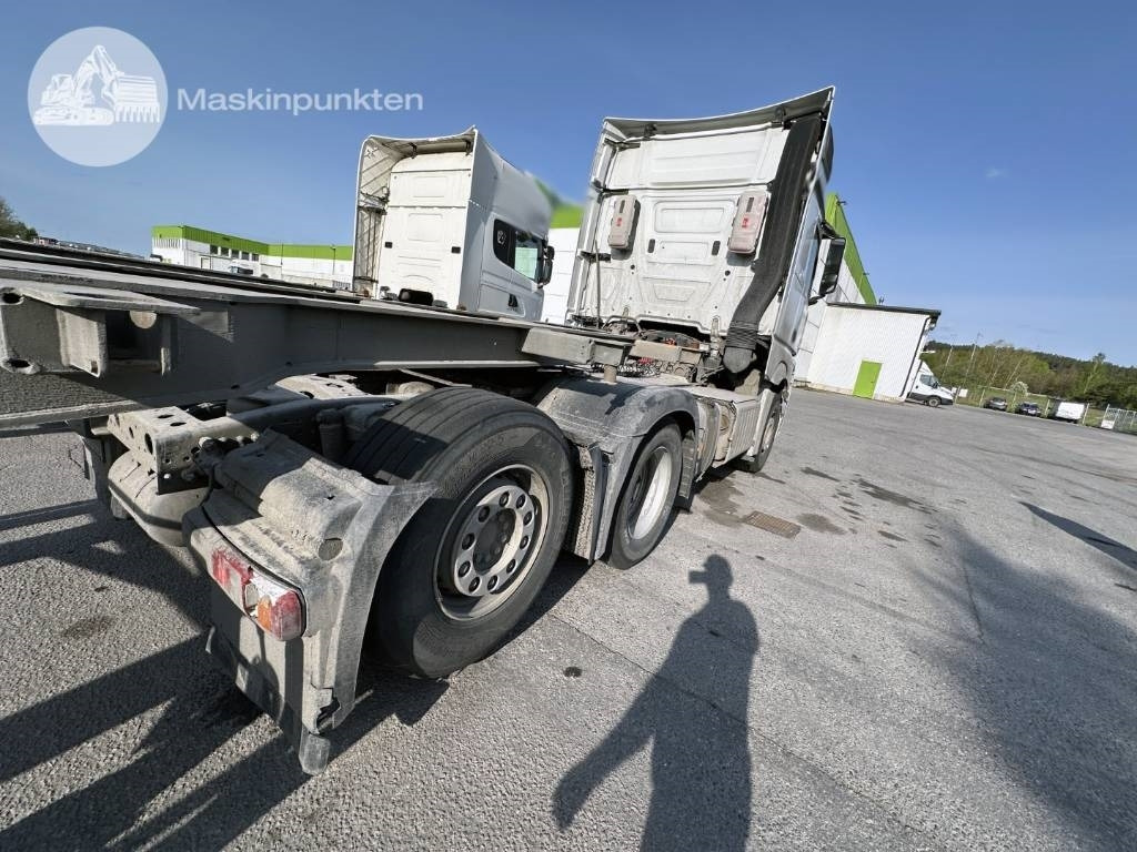 Mercedes-Benz Actros 2545 - Xe đầu kéo: hình 5 Mercedes-Benz Actros 2545 - Xe đầu kéo: hình 5