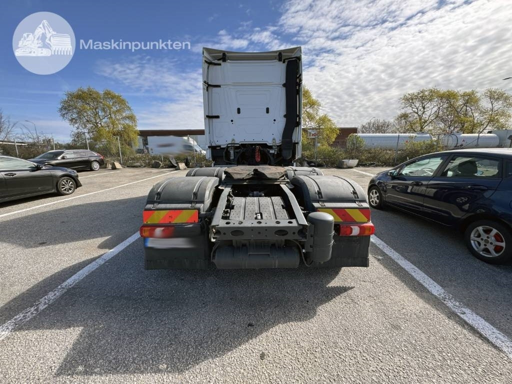 Mercedes-Benz Actros 2545 - Xe đầu kéo: hình 5 Mercedes-Benz Actros 2545 - Xe đầu kéo: hình 5