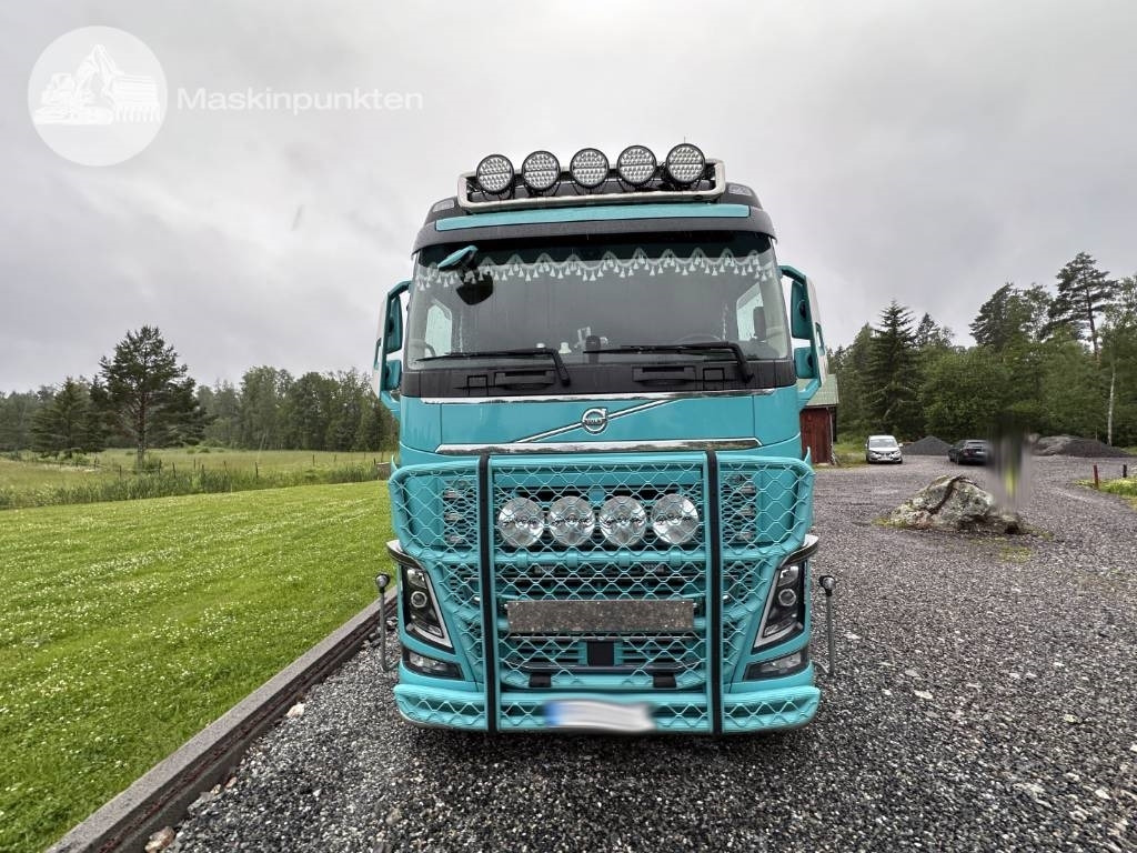 Volvo FH 650 Ekipage - Xe đầu kéo: hình 3 Volvo FH 650 Ekipage - Xe đầu kéo: hình 3