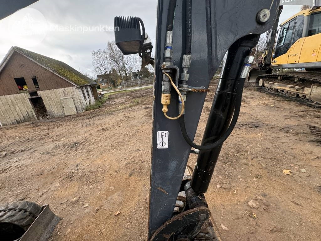 Máy xúc mini Yanmar TC 22: hình 19
