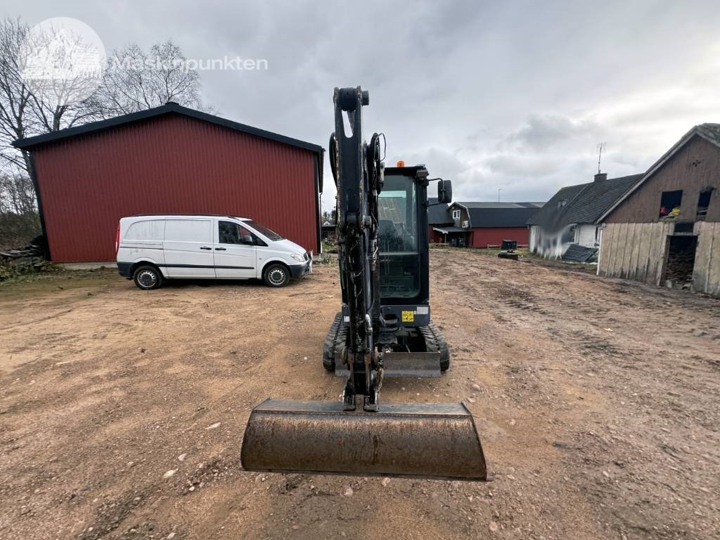 Máy xúc mini Yanmar TC 22: hình 6