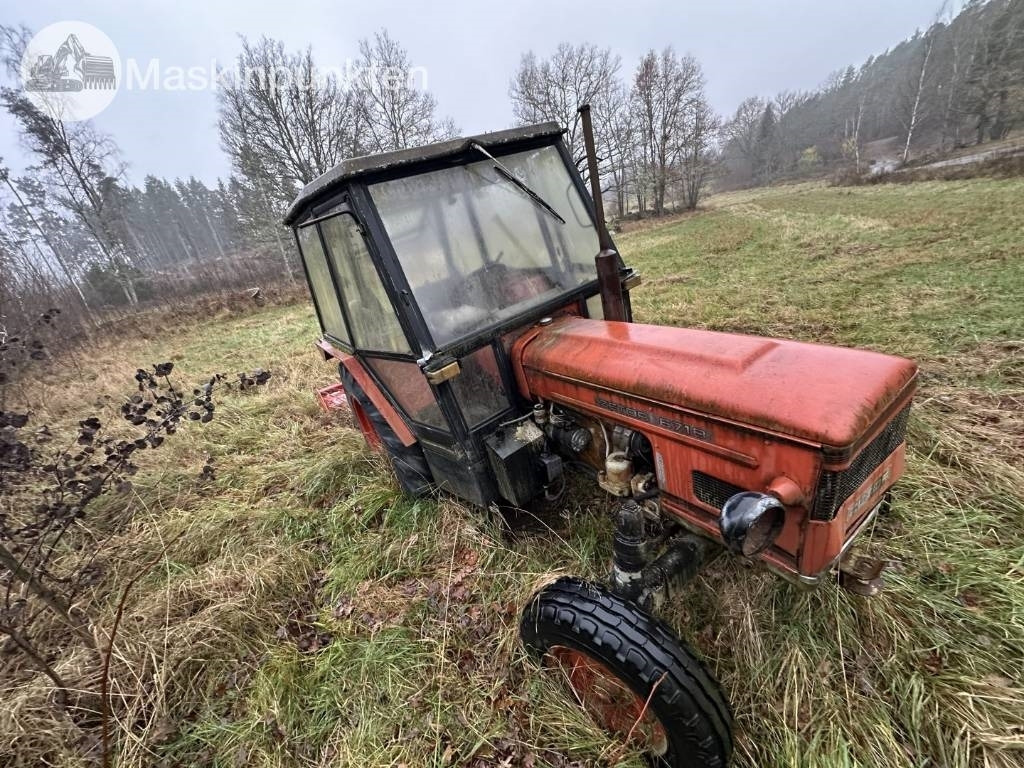 Zetor 6718 - Máy cày: hình 3 Zetor 6718 - Máy cày: hình 3
