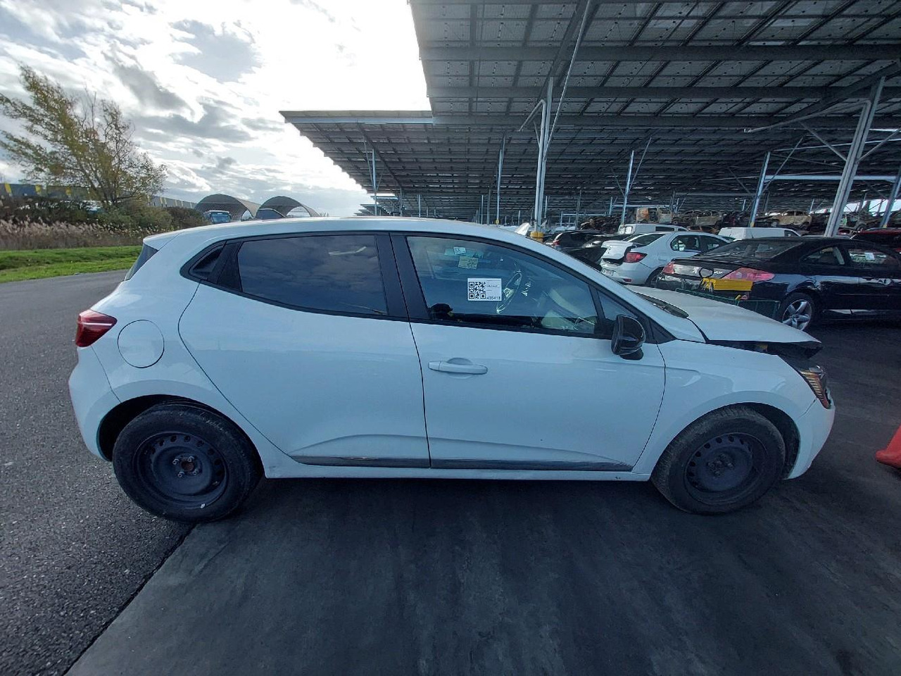 RENAULT CLIO V 1.0 TCE 90 EVOLUTION - Xe hơi: hình 3 RENAULT CLIO V 1.0 TCE 90 EVOLUTION - Xe hơi: hình 3