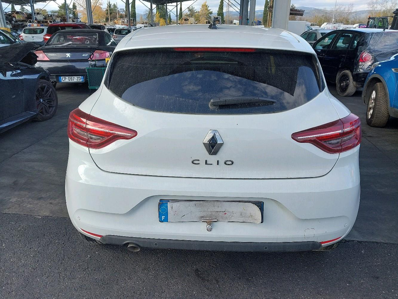 RENAULT CLIO V 1.0 TCE 90 EVOLUTION - Xe hơi: hình 5 RENAULT CLIO V 1.0 TCE 90 EVOLUTION - Xe hơi: hình 5